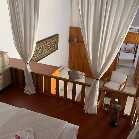 Casa vacanze Pinio's Traditional House